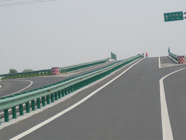 河池道路隔离护栏